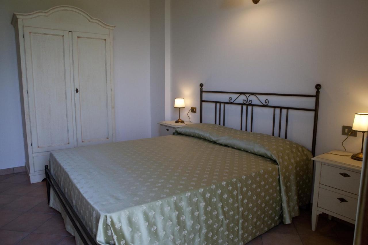Residence Colle Veroni Mosciano SantʼAngelo Buitenkant foto